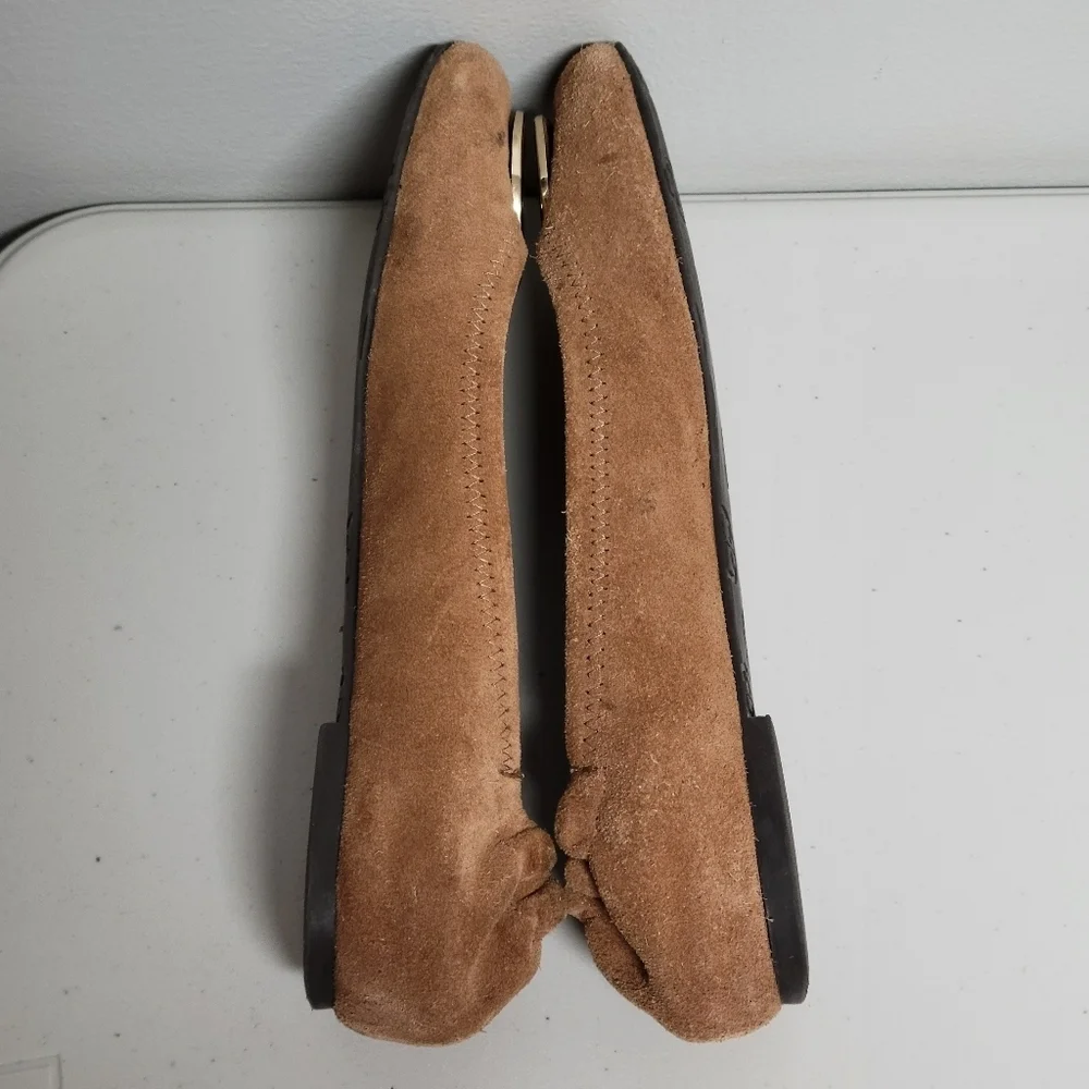 Tory Burch Reva Tan Suede Ballet Flats Size 8.